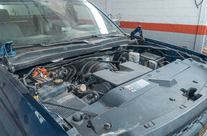 Round-Rock-mobile-mechanic this image shows mobile mechanic in Round Rock, TX